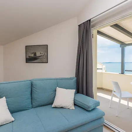 Apartments Vila 4M Razanac Exterior photo