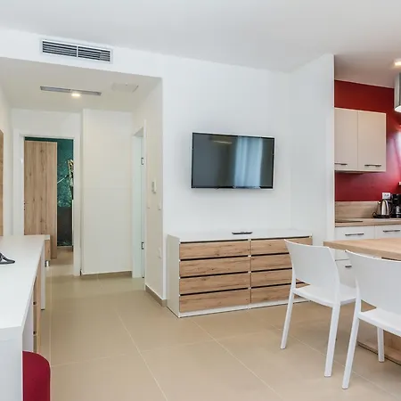 Apartments Vila 4M Razanac Exterior photo
