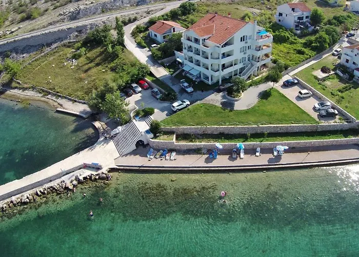 Apartments Vila 4M