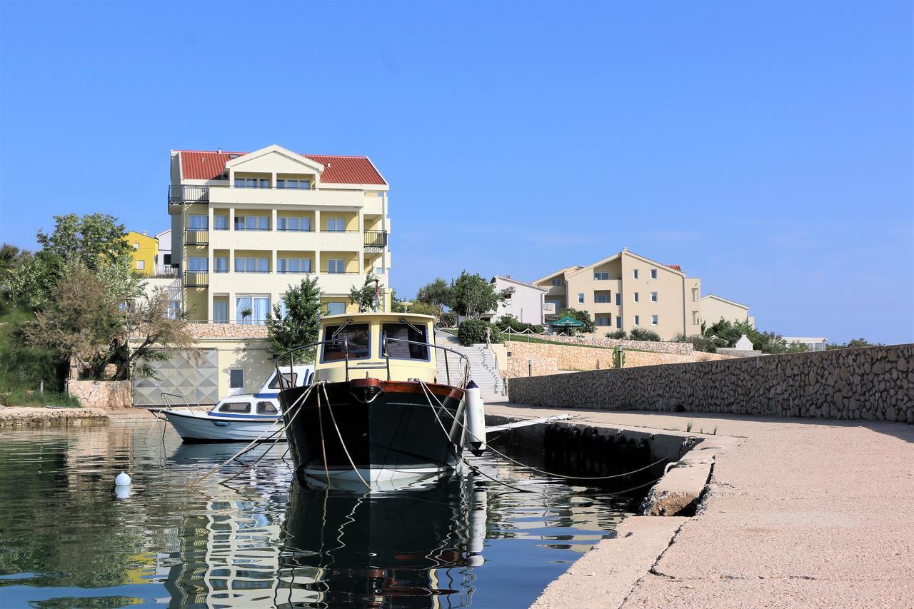 4m Apartment Ražanac